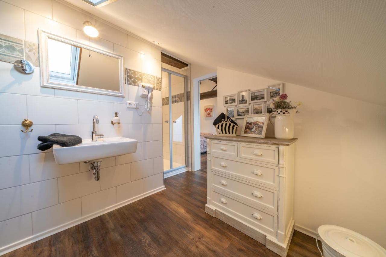 Insellandhotel Michaelsen Borkum Island Bagian luar foto