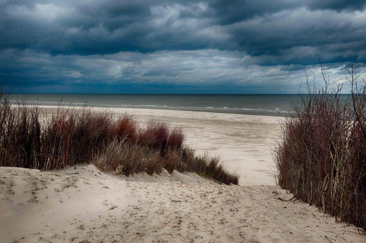 Insellandhotel Michaelsen Borkum Island Bagian luar foto